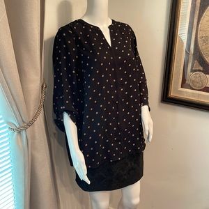 41 HAWTHORN  TOP SIZE 1 X BLACK BACKGROUND TAN